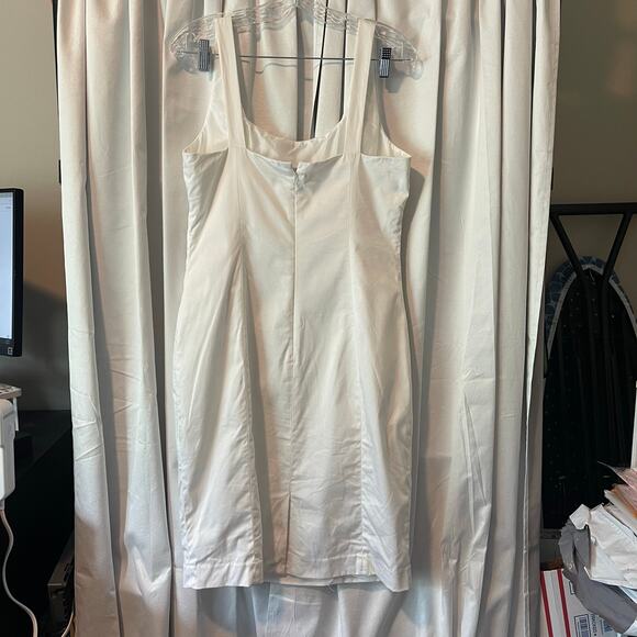 Calvin Klein sleeveless white lined pre owned dress size 10 - Picture 3 of 16